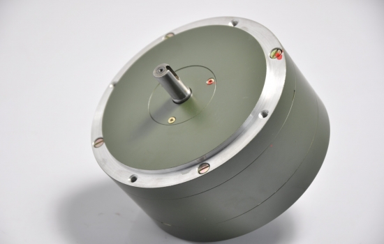 談談對力矩電機調(diào)速分類